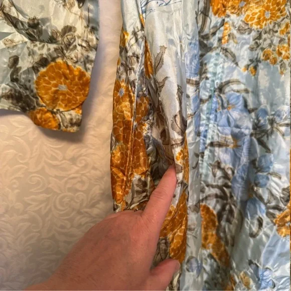 Housecoat Robe - Picture 3 of 5